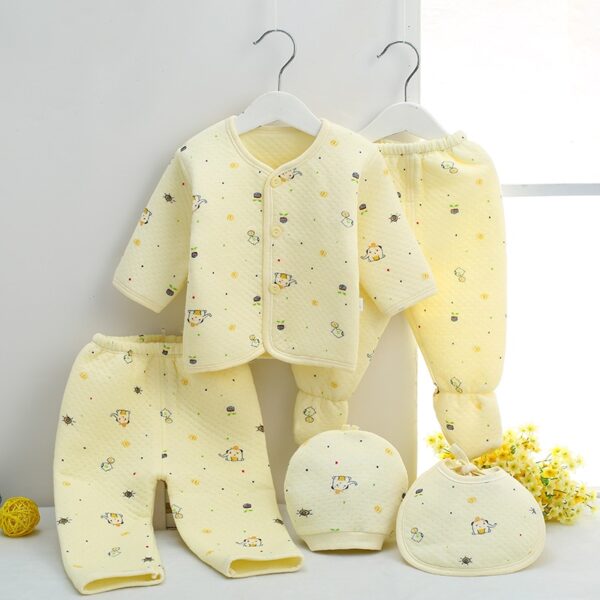 High-Quality Baby Clothing Set - Image 6