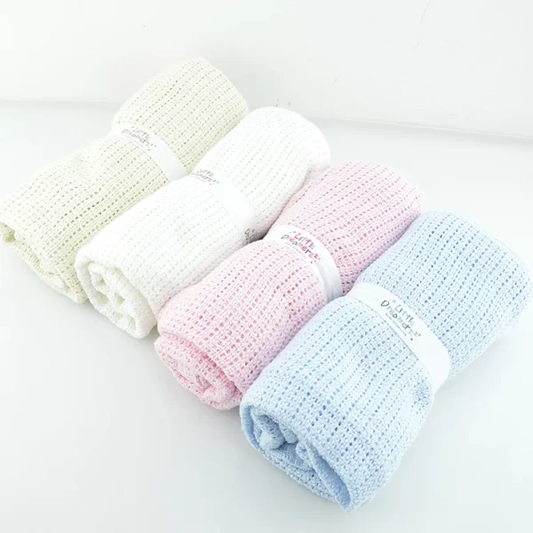 Muslin Baby Blanket Knitted - Image 2