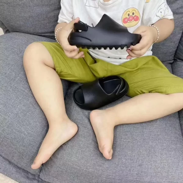 YISHEN Kid's Slip On Foam Sandals Anti-Slip - Image 7