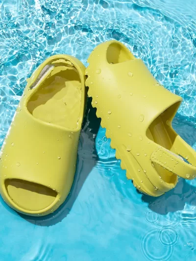 YISHEN Kid's Slip On Foam Sandals Anti-Slip