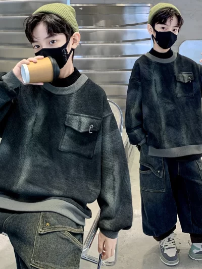 New Warm Sweatshirt for Boy - Fashion Trendy Item, Must-Have for Casual Streetwear